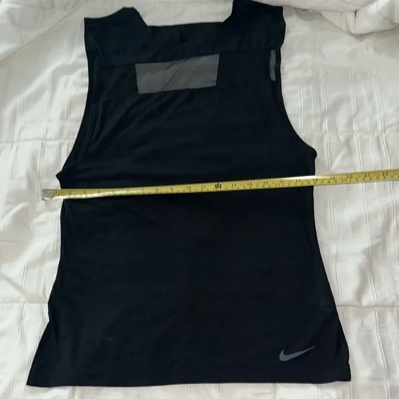 NIKE Dri-Fit Breathe Sleeveless Tank Top Training - Picture 9 of 12